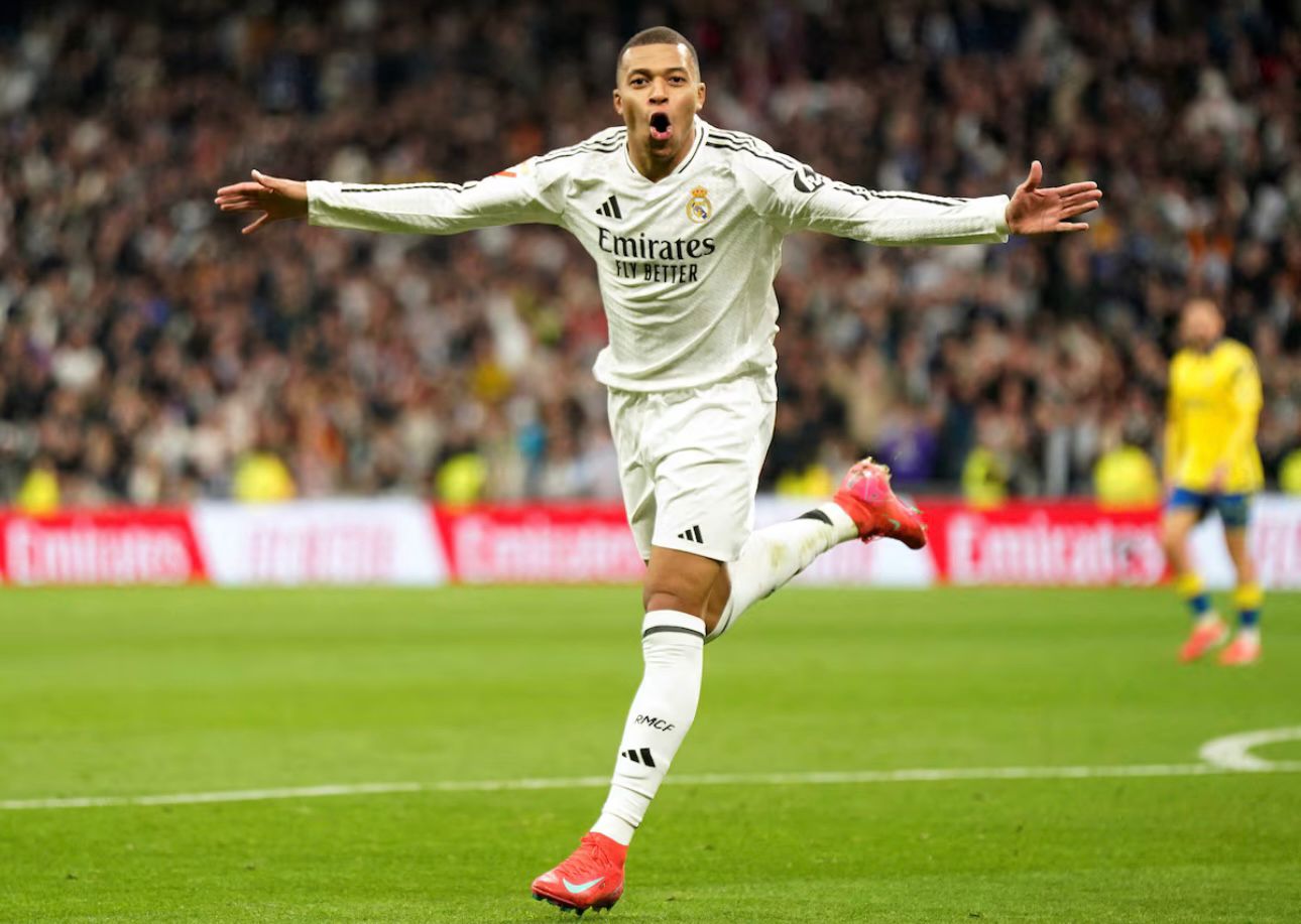 Mbappe no jugará el primer partido del mundial de clubes .