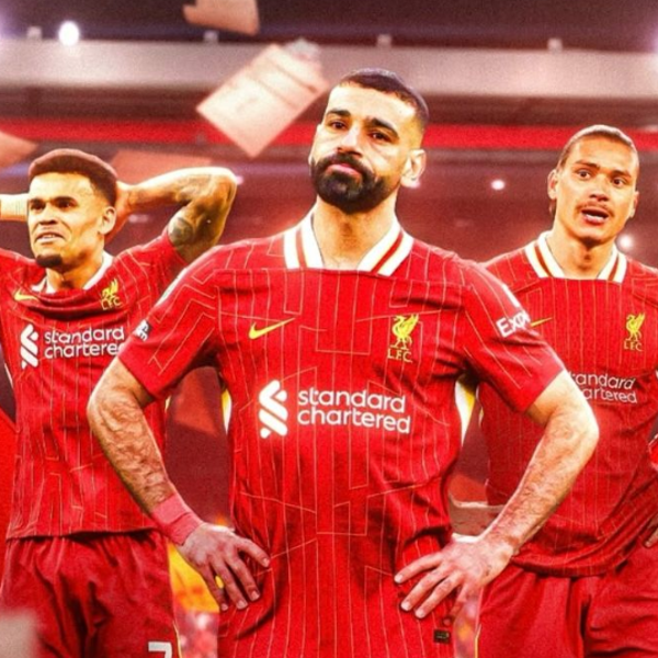 Liverpool camino a ganar la Premier League de Inglaterra pero con un futuro incierto.