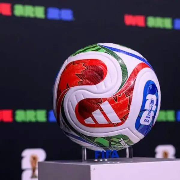 La FIFA presenta oficialmente el TRIONDA