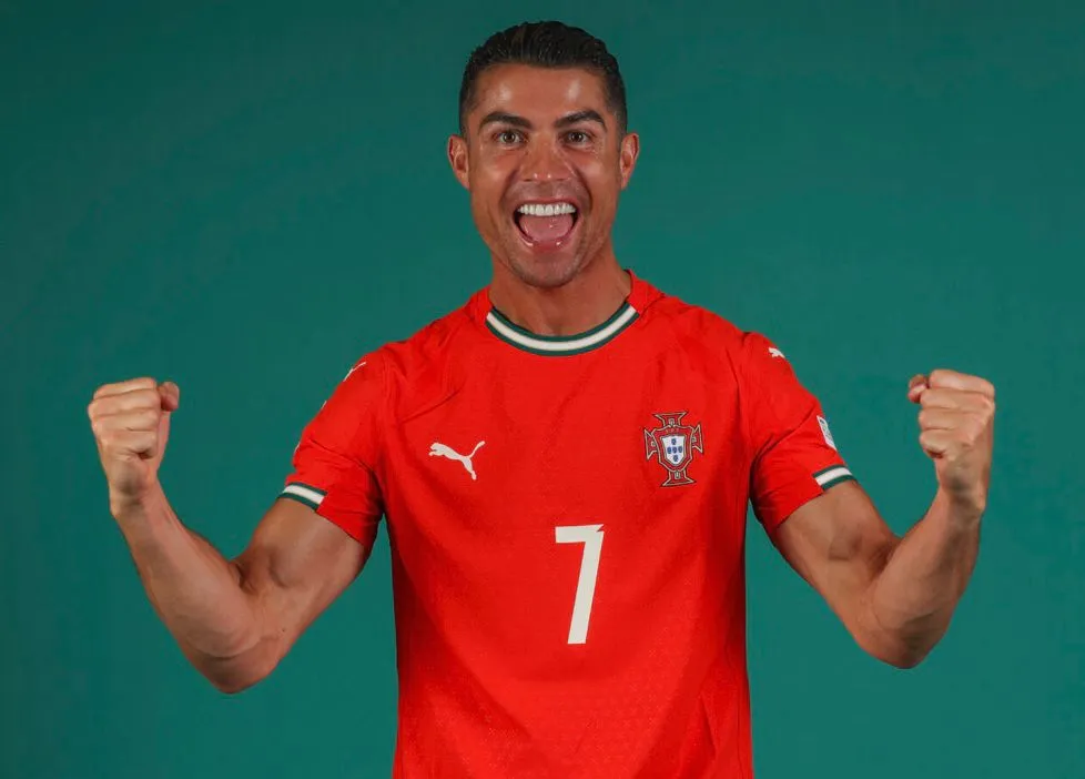 El astro portugués Cristiano Ronaldo toda una leyenda del fútbol