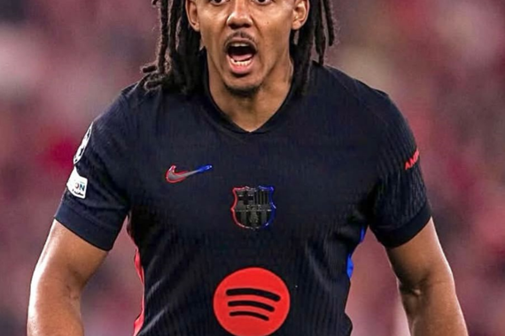 "Koundé estará de baja para el partido de vuelta y las jornadas 34 y 35 de Liga"