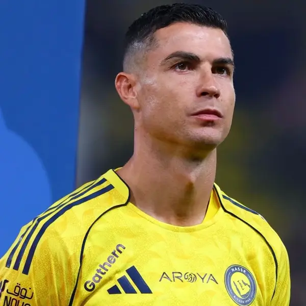 📝 El salario filtrado de Cristiano Ronaldo y ventajas de lujo en Arabia Saudita.